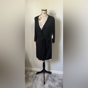 🚨Calvin Klein Sleepwear w/ sexy laces edges trim on sleeves and hem -size XS